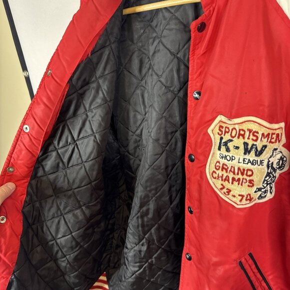 Vintage 1973–74 Sportsmen Red Varsity Jacket Raglan Sleeve Distress Streetwear L - Picture 10 of 10